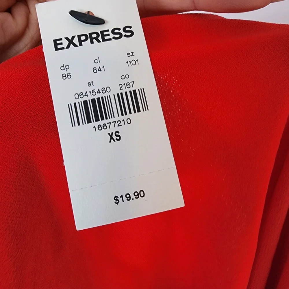 Express Cami bundle - Picture 3 of 5